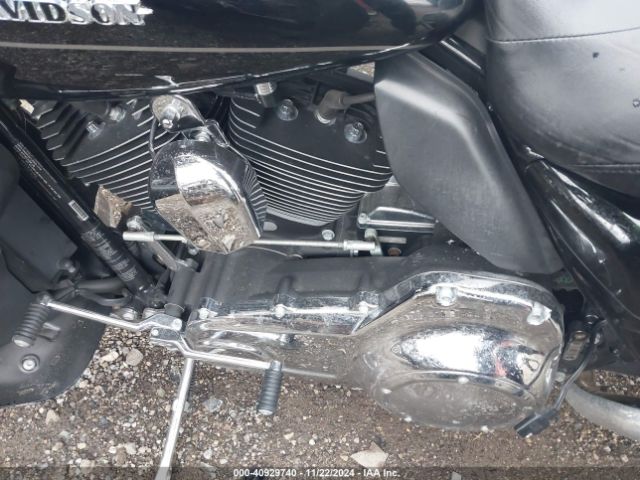 2016 HARLEY-DAVIDSON FLHTK 1HD1KEL17GB633978 Photo 8