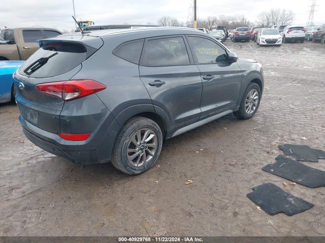 Hyundai TUCSON SE 2017 KM8J33A41HU507763 Image 4