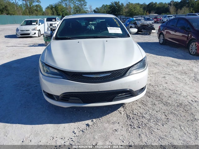 Chrysler 200 S 2015 1C3CCCBB8FN622107 Image 12