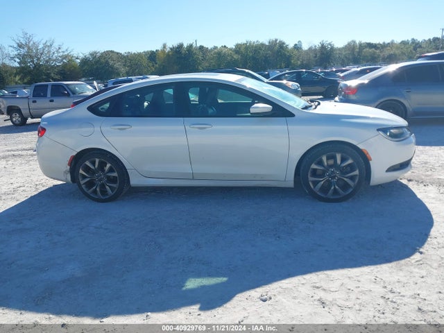 Chrysler 200 S 2015 1C3CCCBB8FN622107 Image 13