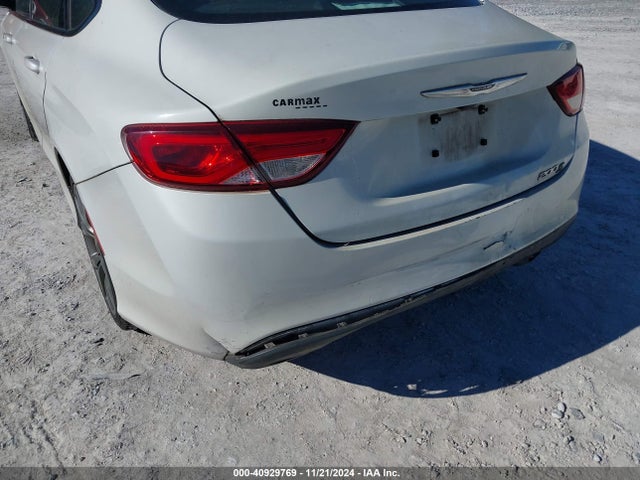 Chrysler 200 S 2015 1C3CCCBB8FN622107 Image 6