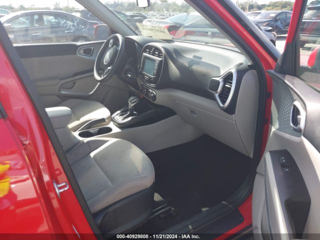 KNDJ23AU6L7023067 KIA SOUL LX