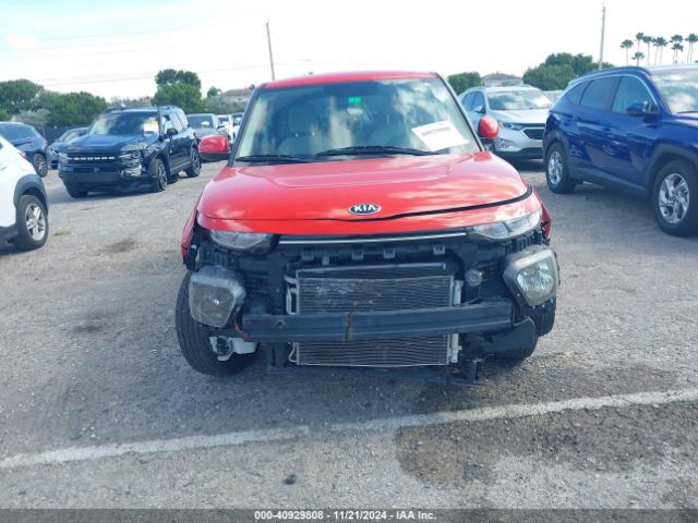 KNDJ23AU6L7023067 KIA SOUL LX