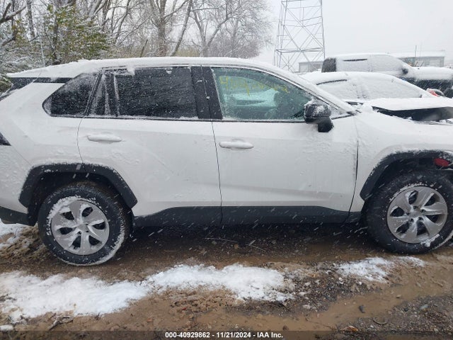 Toyota RAV4 LE 2022 2T3F1RFV1NW263034 Image 13