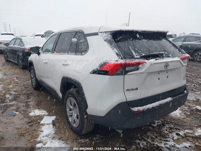 Toyota RAV4 LE 2022 2T3F1RFV1NW263034 Image 3