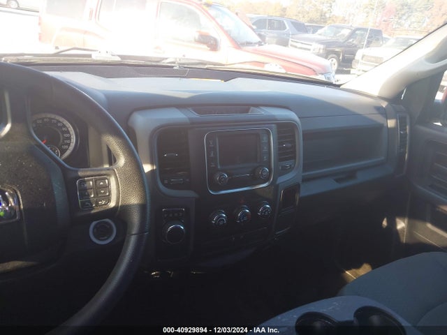 RAM 1500 Express 2016 3C6RR6KT3GG325763 Image 12