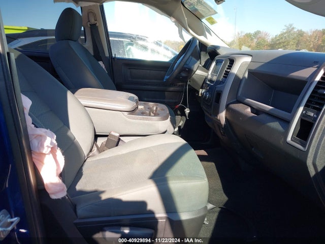 RAM 1500 Express 2016 3C6RR6KT3GG325763 Image 5