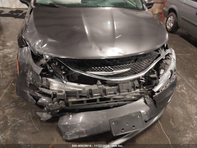 2C4RC1DG3MR551532 Chrysler Voyager Lxi