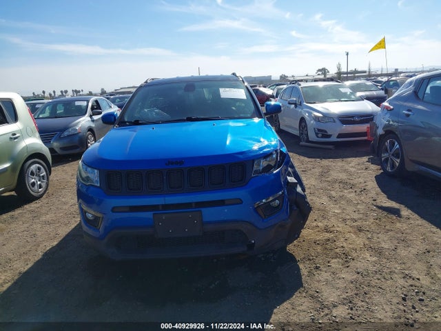 3C4NJCBB9LT159030 Jeep Compass Altitude Fwd