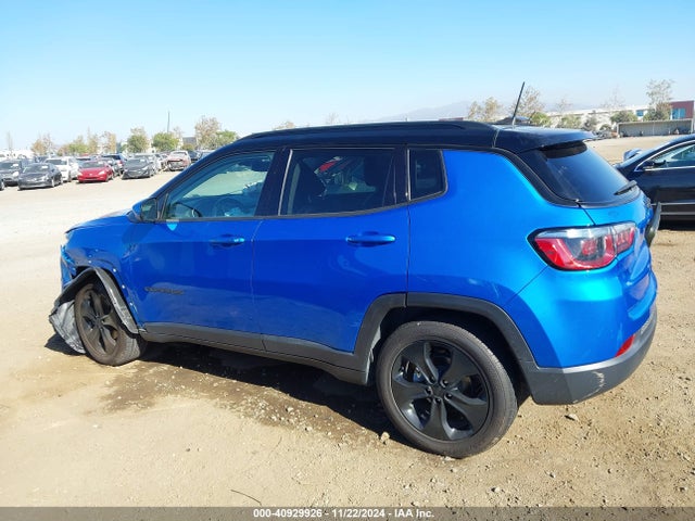 3C4NJCBB9LT159030 Jeep Compass Altitude Fwd