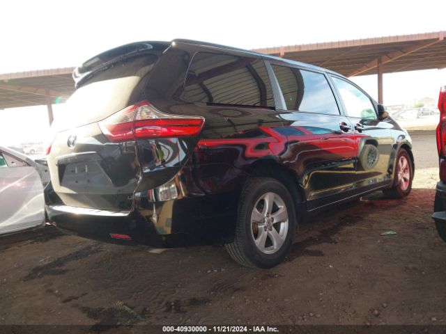 5TDKZ3DC1HS873012 Toyota Sienna Le 8 Passenger