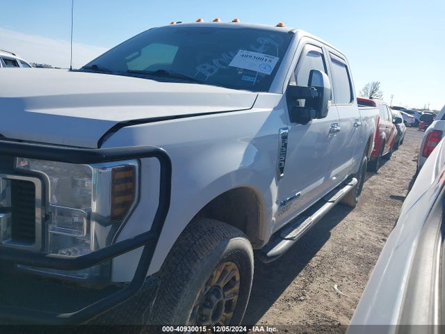 Ford F-250 Xlt 2018 1FT7W2BT1JEB04369 Image 2