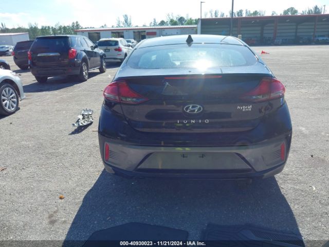 KMHC65LC7LU229427 Hyundai Ioniq Hybrid Blue