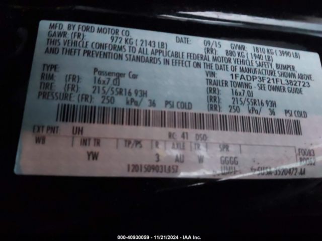 1FADP3F21FL382723 Ford FOCUS SE