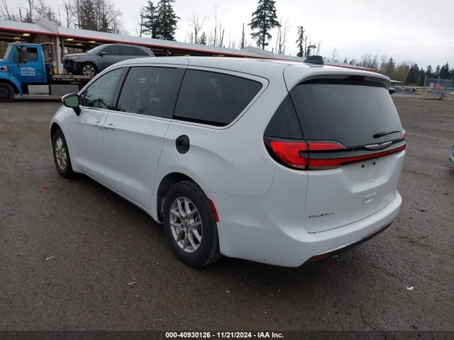 Chrysler Pacifica Touring L 2023 2C4RC1BG4PR591142 Image 3