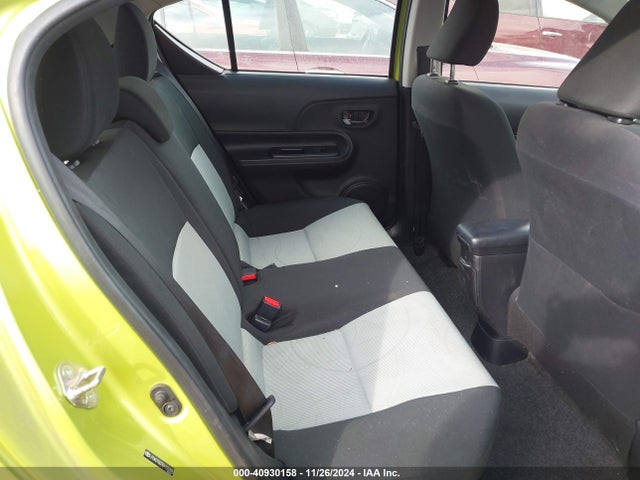 JTDKDTB37G1122395 Toyota Prius C Two