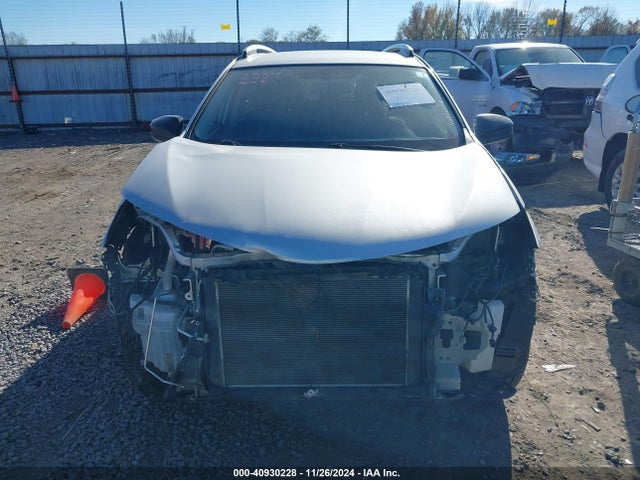 Toyota RAV4 LE 2015 JTMBFREV7FJ043415 Image 13