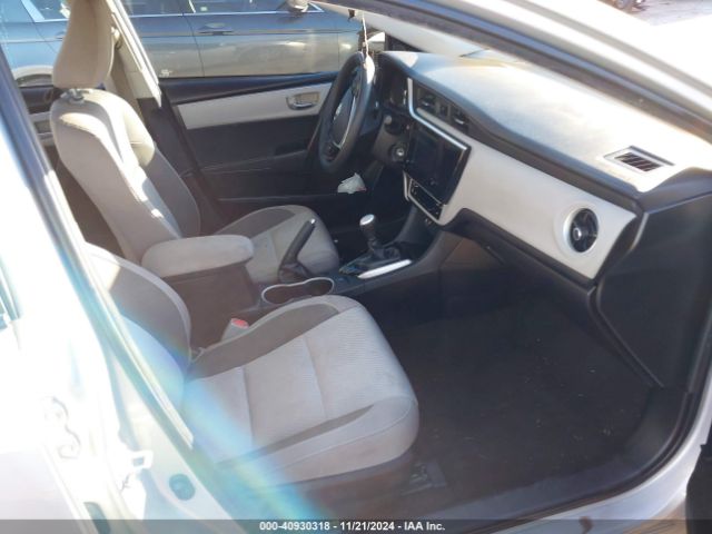 2T1BURHE9JC045365 Toyota COROLLA LE