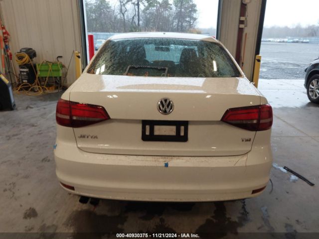 3VWDB7AJ7JM203734 Volkswagen Jetta 1.4t Se/1.4t Wolfsburg Edition