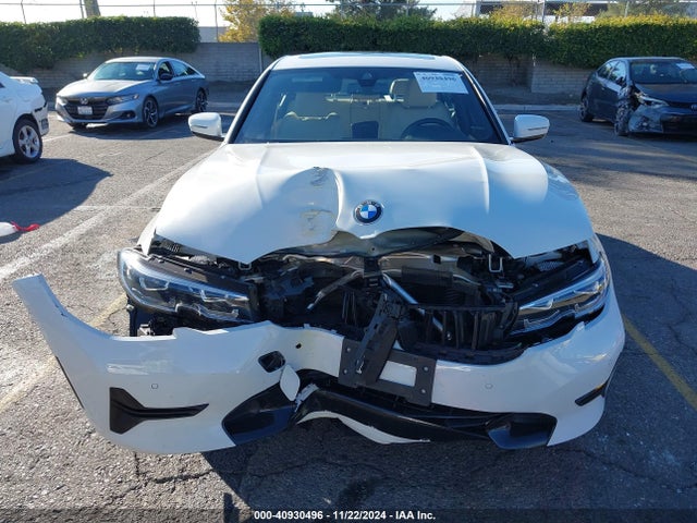 3MW5R1J05M8B87468 BMW 330I