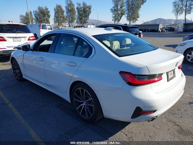 3MW5R1J05M8B87468 BMW 330I