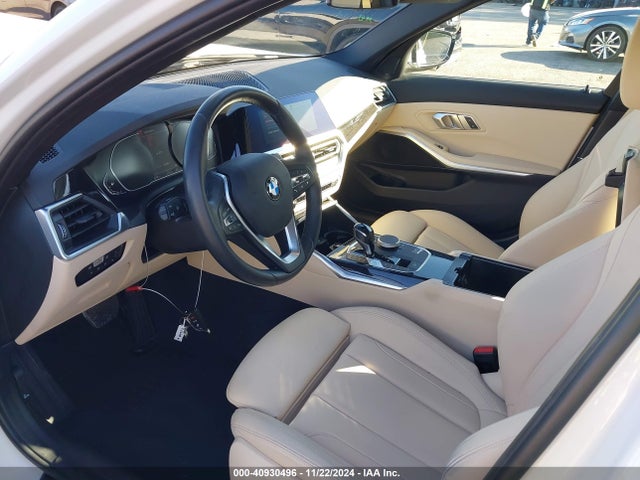 3MW5R1J05M8B87468 BMW 330I