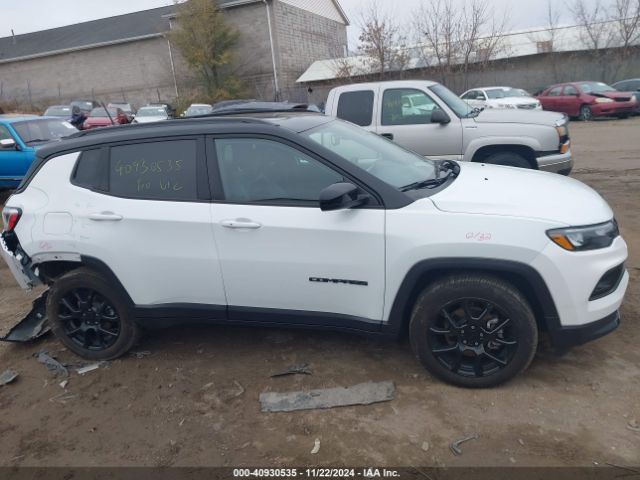 3C4NJDBBXNT220362 Jeep Compass Altitude 4x4