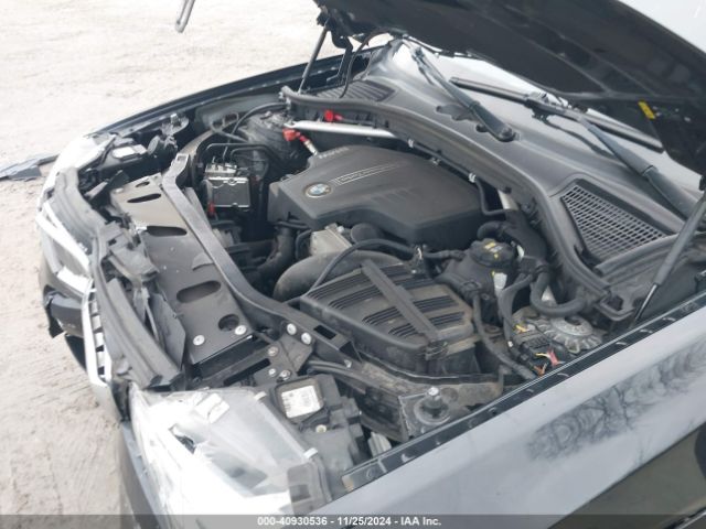 2017 BMW X3 5UXWX9C32H0W68487 Photo 9
