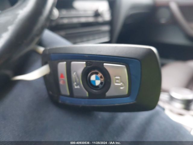 2017 BMW X3 5UXWX9C32H0W68487 Photo 10