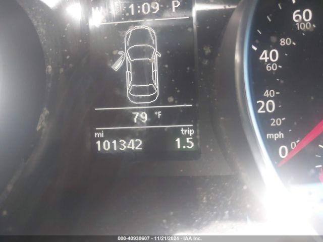 1VWBA7A39JC035981 Volkswagen Passat 2.0t Se