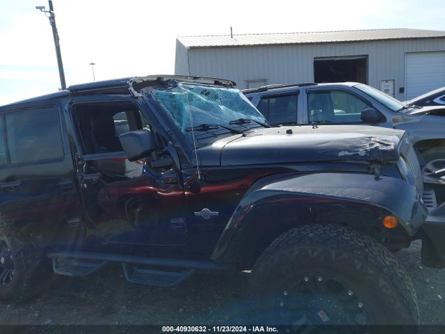 1C4BJWDGXFL636867 Jeep Wrangler Unlimited Freedom Edition
