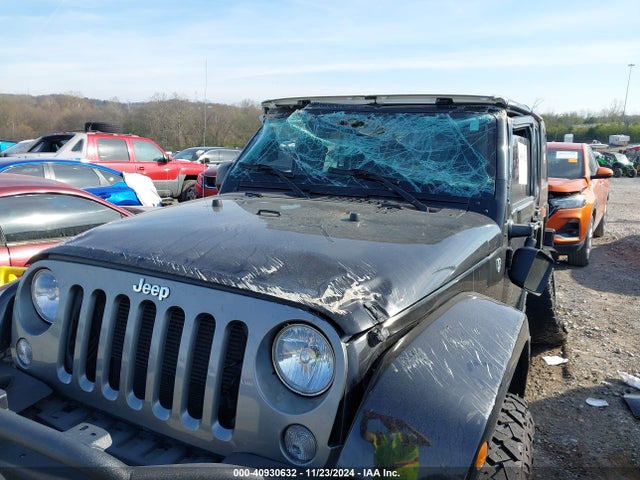 1C4BJWDGXFL636867 Jeep Wrangler Unlimited Freedom Edition