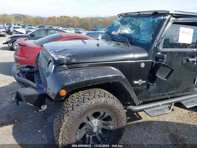 1C4BJWDGXFL636867 Jeep Wrangler Unlimited Freedom Edition