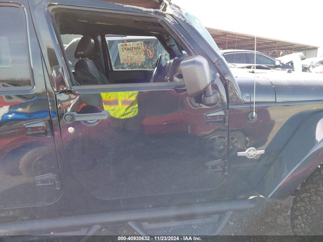 1C4BJWDGXFL636867 Jeep Wrangler Unlimited Freedom Edition