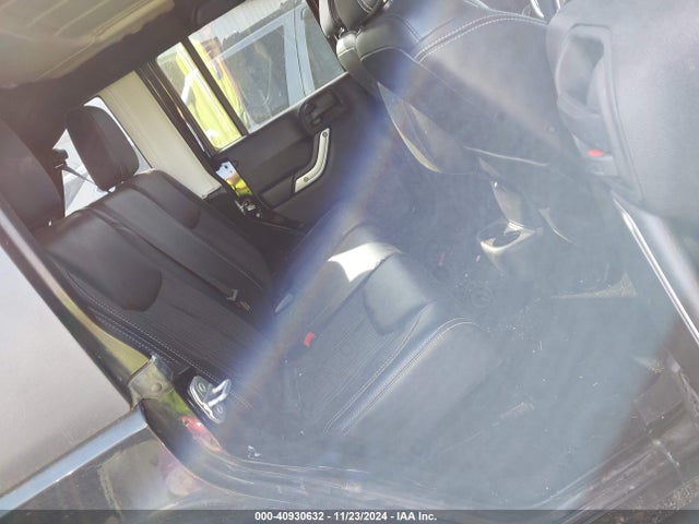 1C4BJWDGXFL636867 Jeep Wrangler Unlimited Freedom Edition
