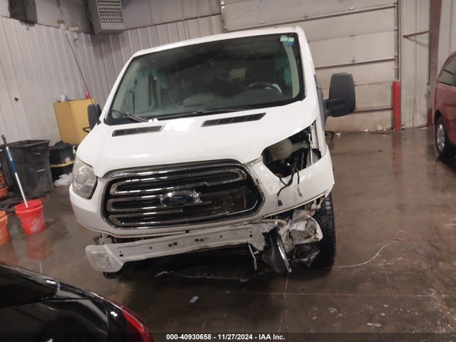 1FBZX2ZM8FKB14401 Ford Transit-350 Xlt