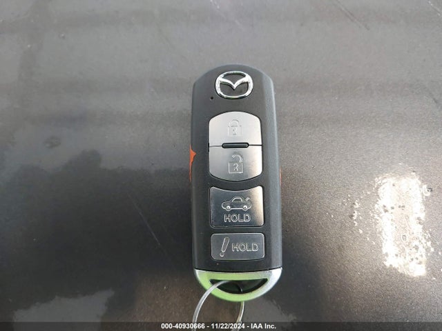 Mazda Mazda3 I Touring 2015 JM1BM1V71F1256398 Image 11