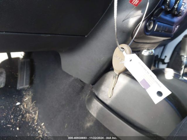 1C4BJWDG3EL295553 Jeep Wrangler Unlimited Sport