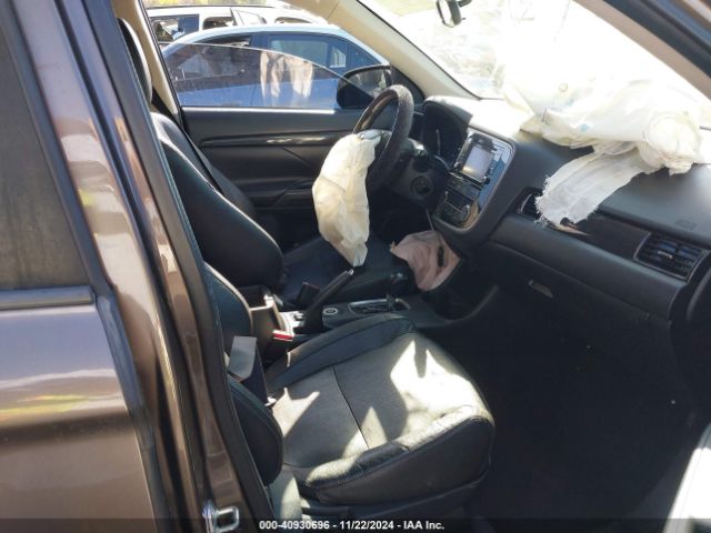 JA4AZ3A38GZ059611 Mitsubishi Outlander Sel