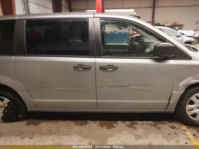 2C4RDGBG1KR713870 Dodge Grand Caravan Se