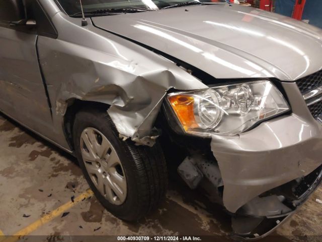 2C4RDGBG1KR713870 Dodge Grand Caravan Se