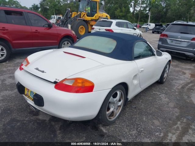 2002 PORSCHE BOXSTER WP0CA298X2U625824 Photo 3