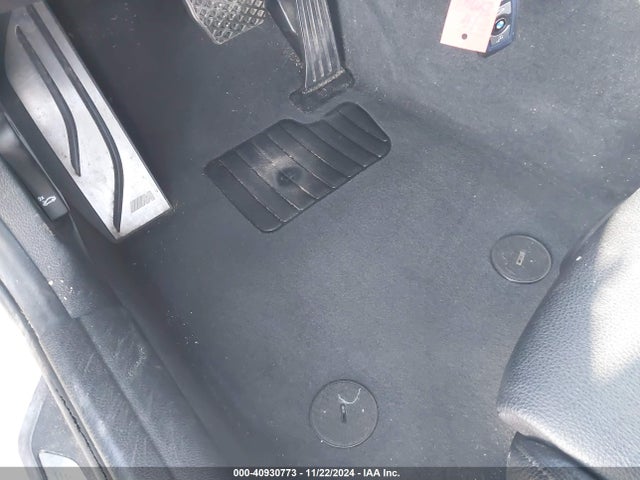 BMW 340i 2016 WBA8B3G50GNT62212 Image 18