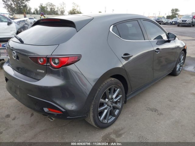 JM1BPALM8R1710683 Mazda Mazda3 2.5 S Preferred