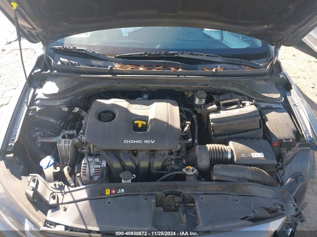 Hyundai Elantra Value Edition 2018 5NPD84LF7JH389290 Image 10