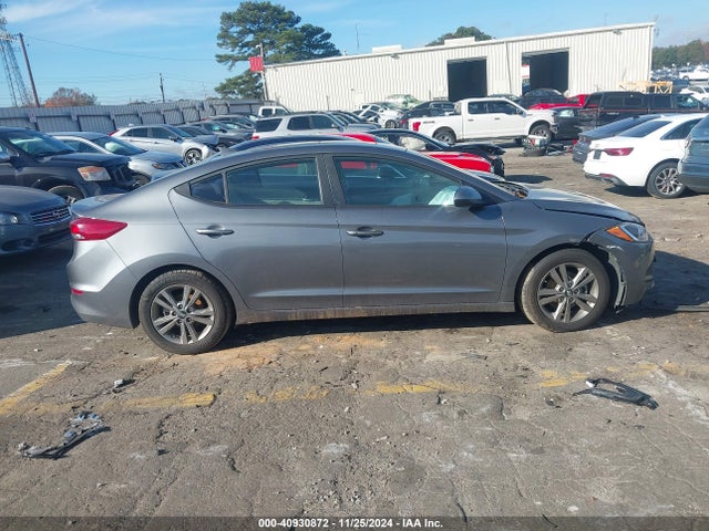 Hyundai Elantra Value Edition 2018 5NPD84LF7JH389290 Image 13