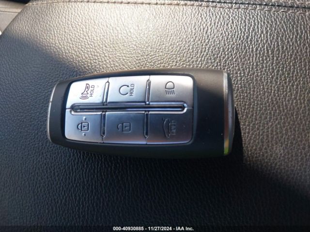 KMTG34TA7NU096194 Genesis G70 2.0t Rwd