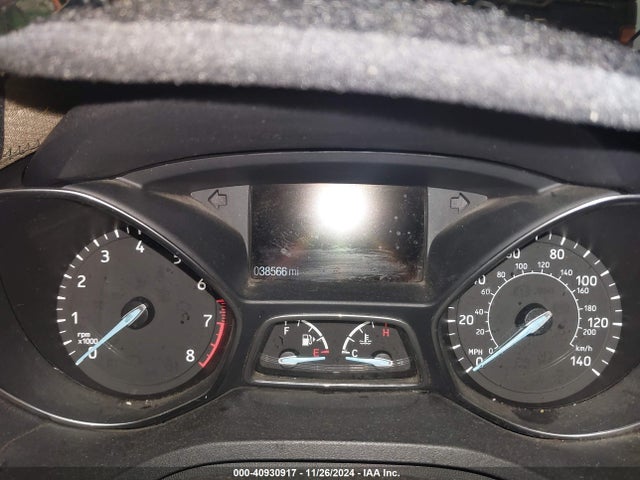 Ford ESCAPE SE 2017 1FMCU9G9XHUA83219 Image 7
