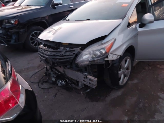 Toyota Prius Five 2014 JTDKN3DU5E0366584 Image 6