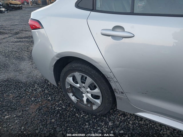 Toyota COROLLA LE 2022 5YFEPMAE0NP275562 Image 6